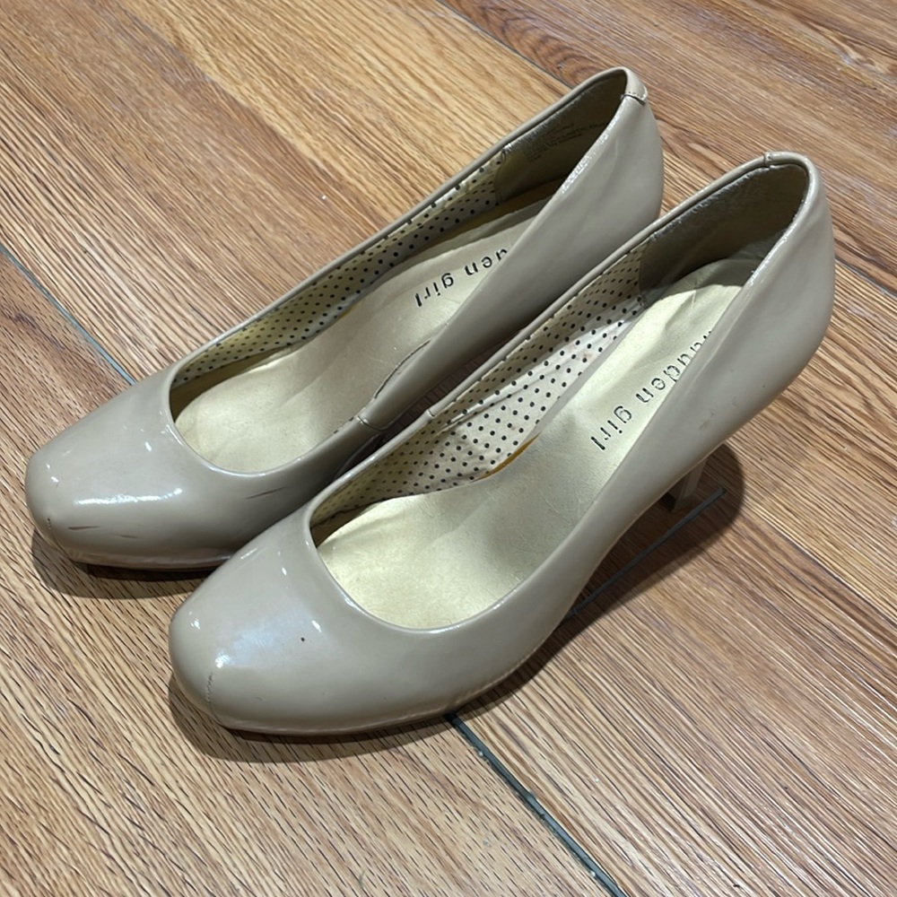 Nude Heels!